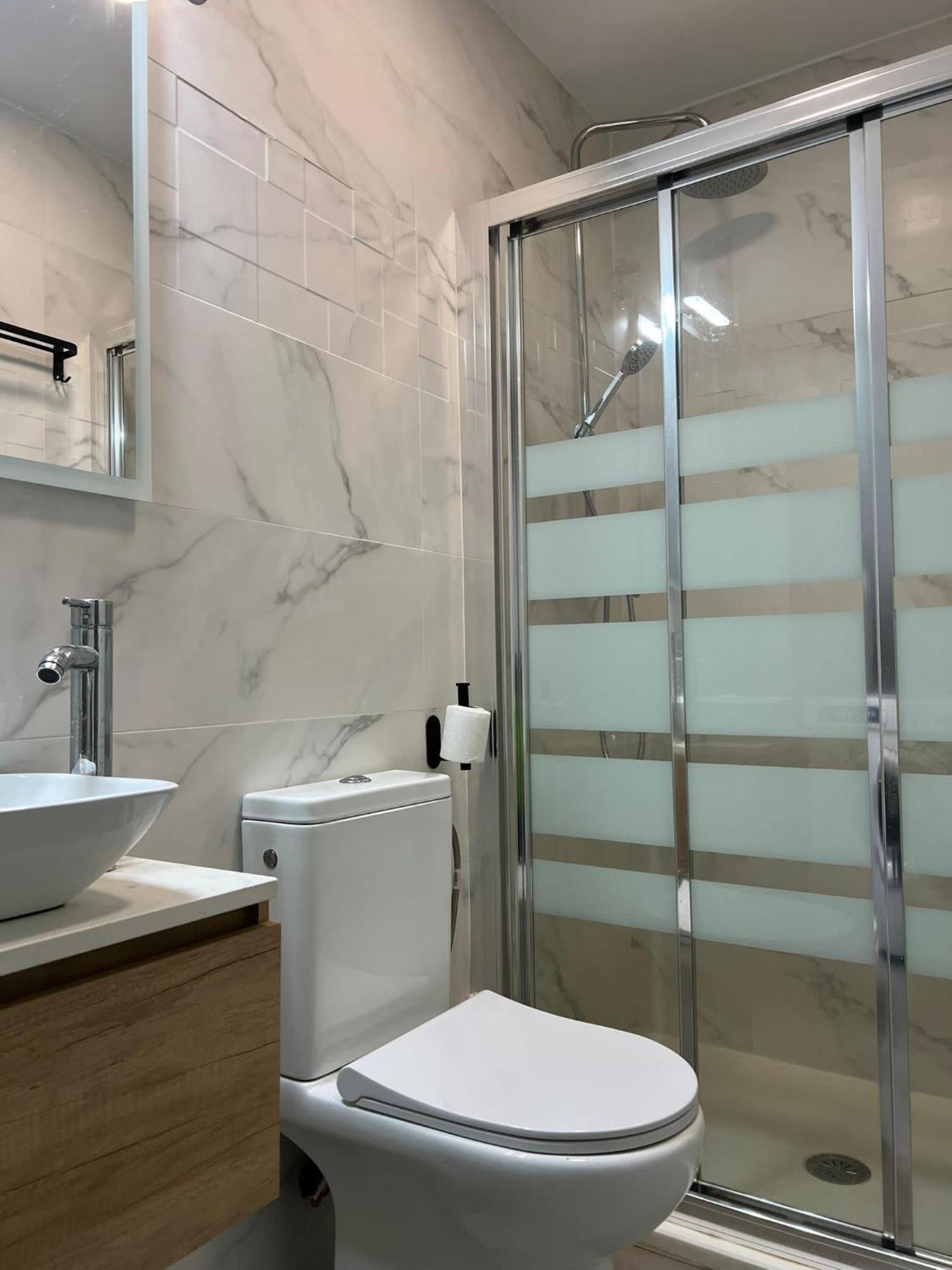 Cozy Apartment Up To 6 Persons 3 Min To Metro มาดริด ภายนอก รูปภาพ